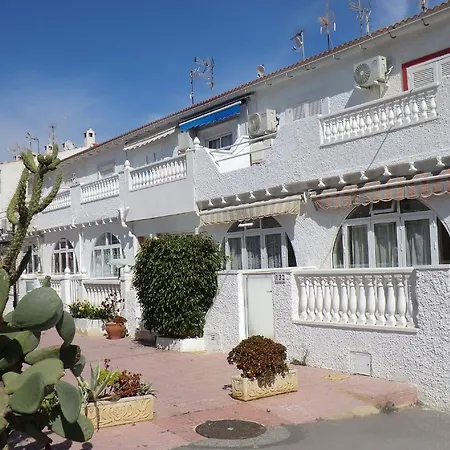 Casa En La Costa Holiday home *