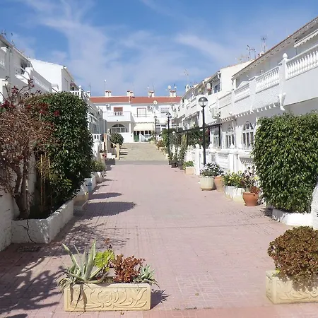 Casa En La Costa * Торрев'єха